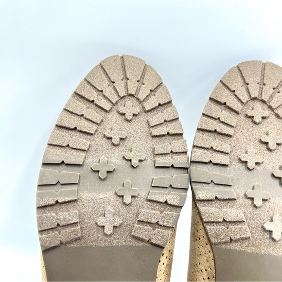 Dr‎ Scholls Size 9.5 Microsuede Brown Taupe Beige Ankle Boots Shooties Shoes - Picture 9 of 13